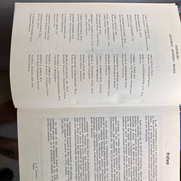 PERSONALITIES of the SOUTH - Picture 8 of 8